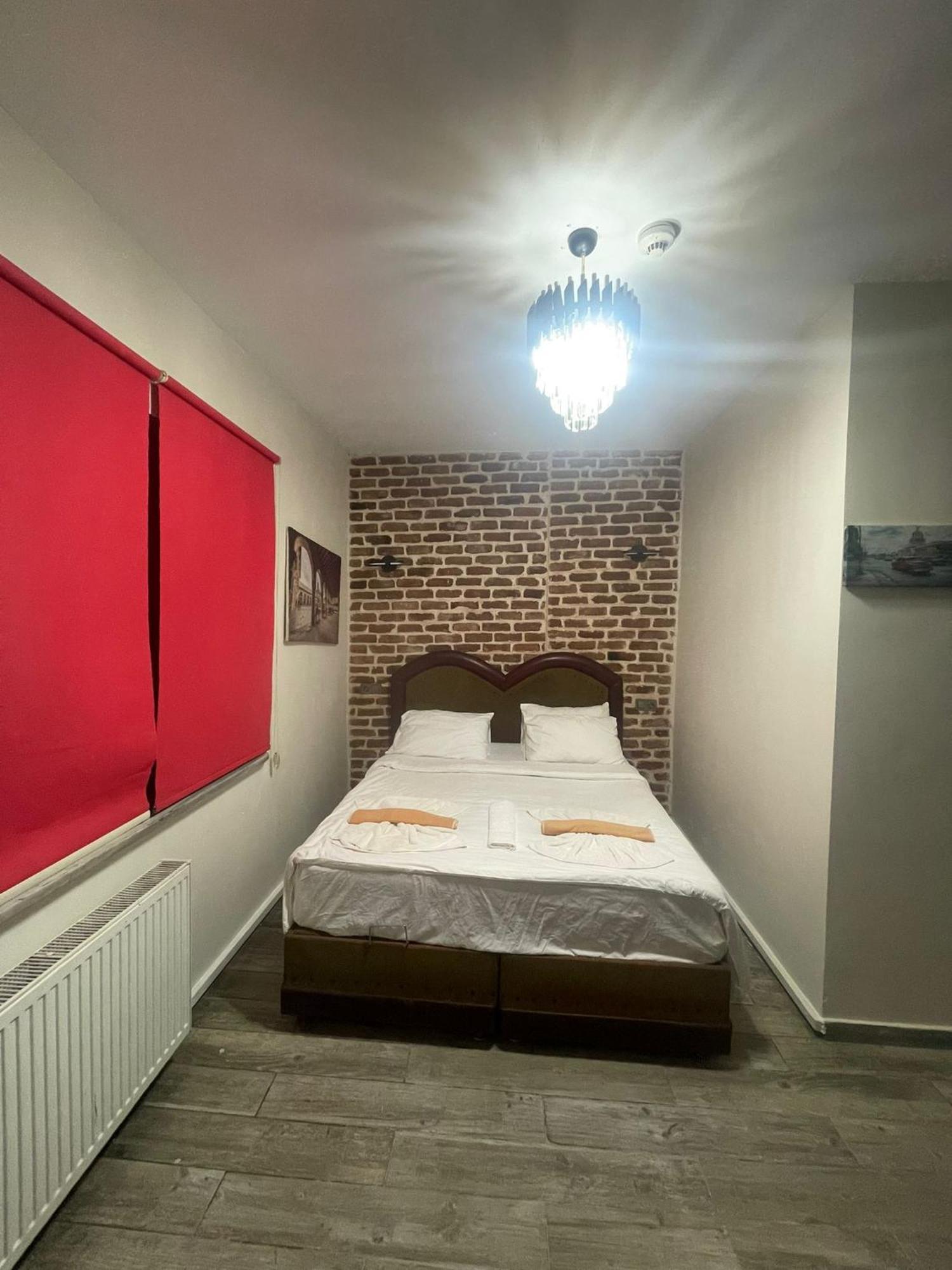 Grand Bella Vista Hostel Istanbul Exterior photo