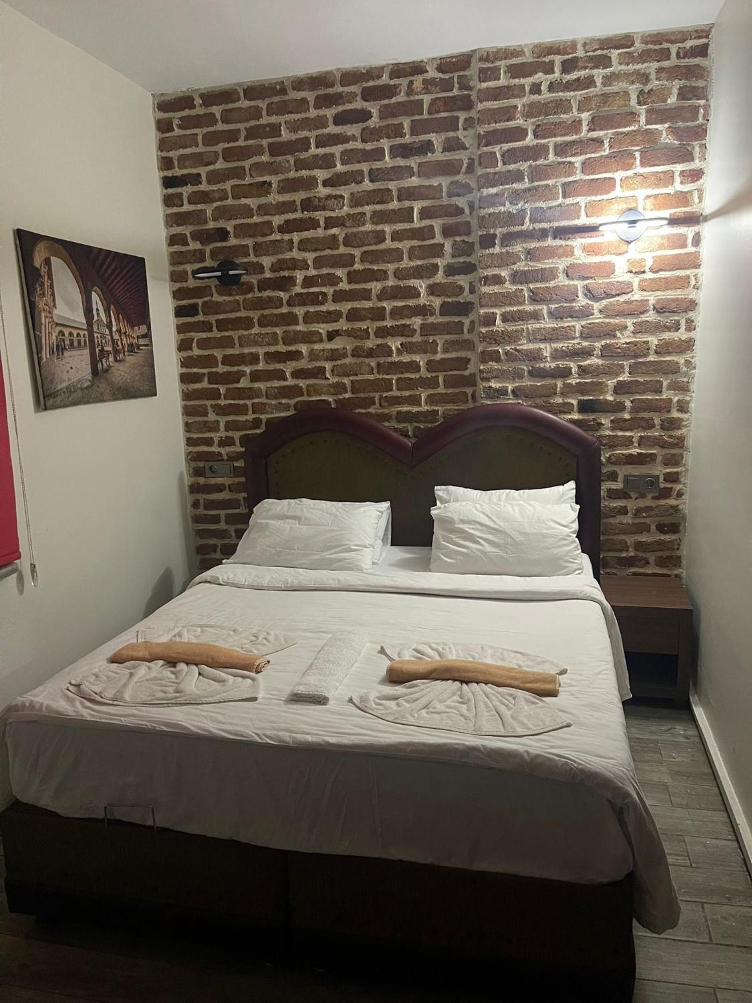 Grand Bella Vista Hostel Istanbul Exterior photo
